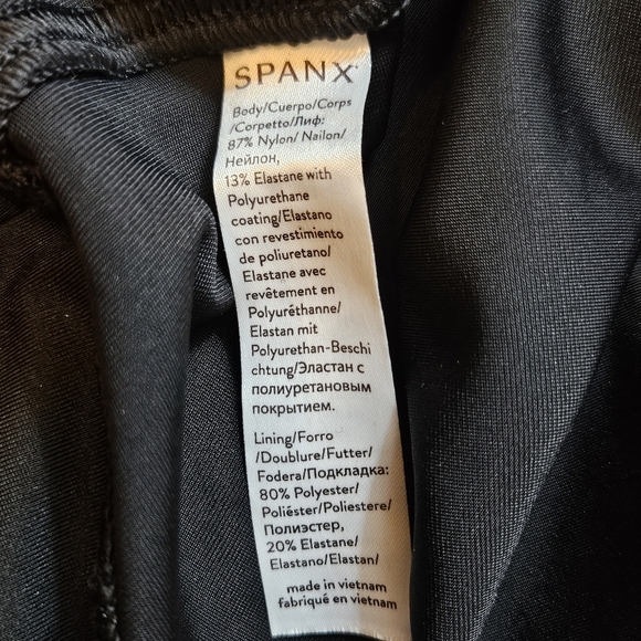 SPANX Slim Camo Faux Leather 20185R Leggings Pants Size S Black - Picture 4 of 9